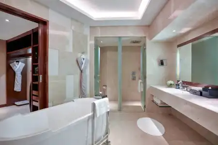 JW Marriott Hanoi - 10