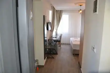 Piyes Otel - 91
