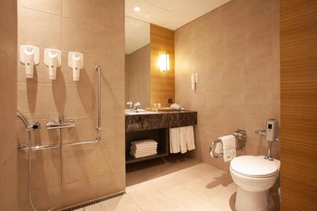 Crown Park Myeongdong - 7