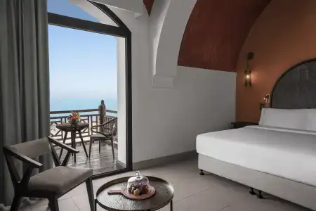 The Cove Rotana Resort - 3
