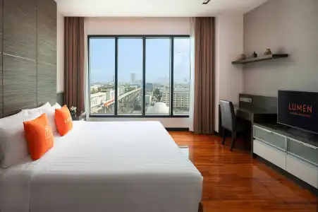 Lumen Bangkok Srinakarin - 66
