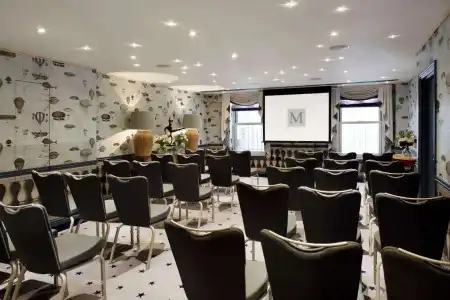 The Mandeville - 13