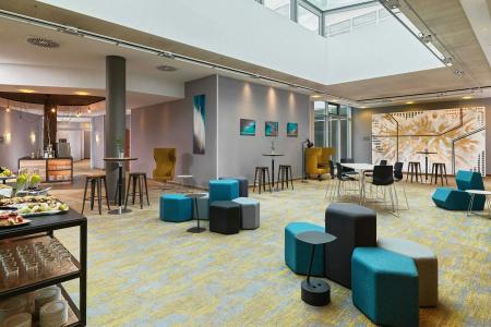 Courtyard by Marriott Berlin City Center - 22