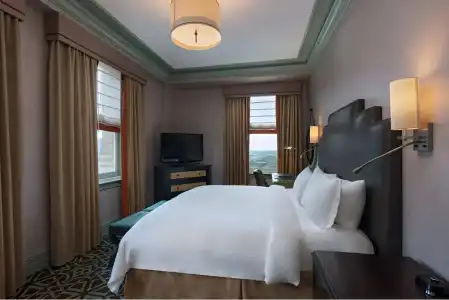 ICON Autograph Collection by Marriott - 31