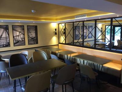 Best Western Select - 12