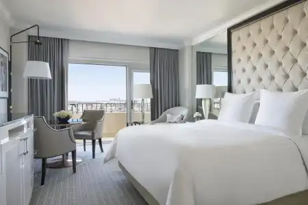 Four Seasons Los Angeles at Beverly Hills - 40