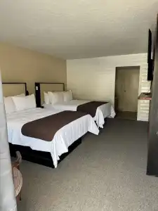 Sleepy Bear Motel - 39