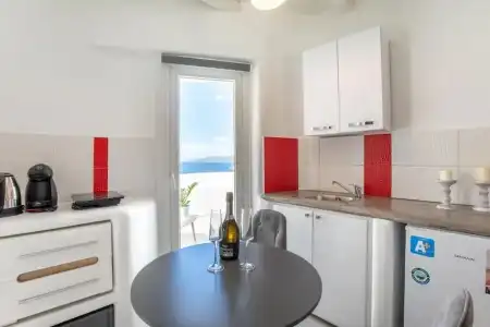 Crystal Suites - 18