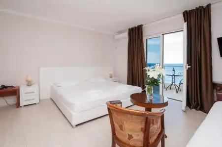 Open Sea Luxury Apartments - 110