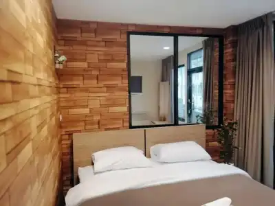 White House Hostel - 36