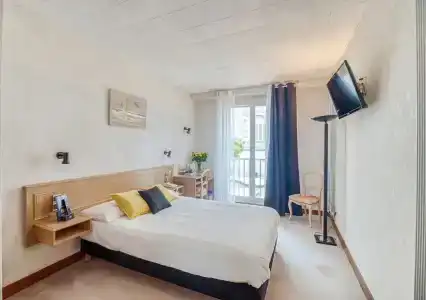 Contact Hôtel des Deux Moulins Limoges - Proche de la gare - 105