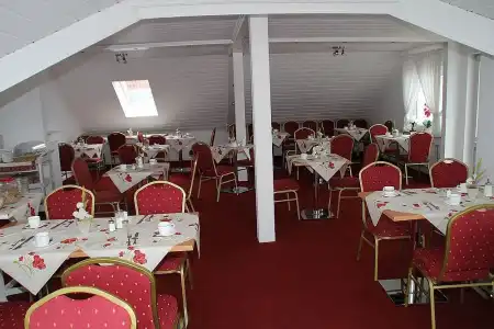 Einfelder Hof Garni - 20