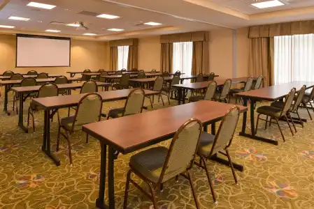 Hampton Inn Omaha Midtown-Aksarben Area - 16