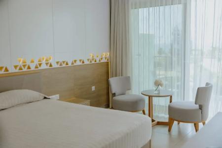 Tasia Maris Seasons - Adults Only - 93