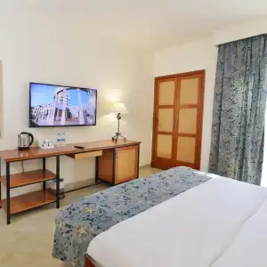 Marina Plaza, Tala Bay - 31