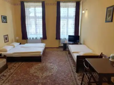 Globtroter Guest House - 35