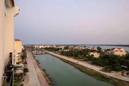 River Suites Hoi An - 23