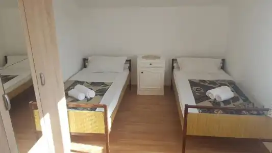 Hostel Vera - Airport Podgorica - 17