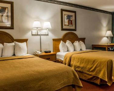 Rodeway Inn Central Clearwater Beach - 47