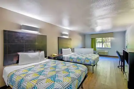 Motel 6 Arlington, TX - 25
