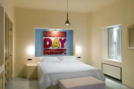 Voreina Gallery Suites - 39