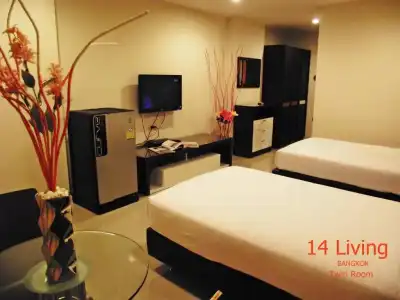 14 Living - 89
