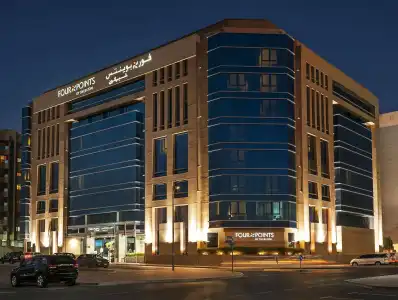  Four Points by Sheraton Bur Dubai - 2