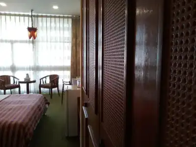 Oriental Palace - 36