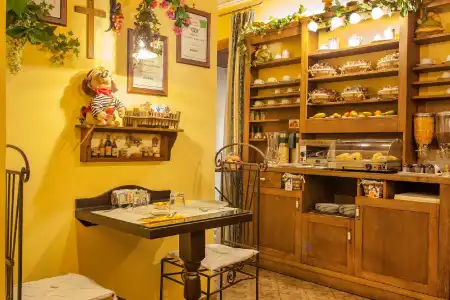 Alloggio dei Vassalli, In the Heart of the Historic Center - 25
