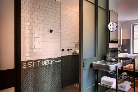 Moxy NYC Times Square - 46