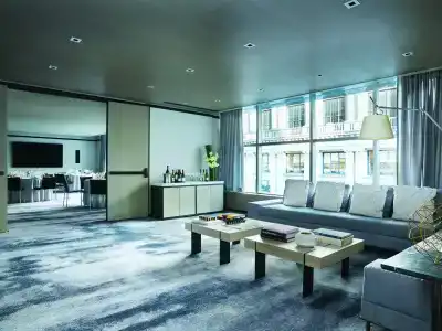 The Langham, New York, Fifth Avenue - 20