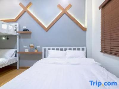 BED Friends Poshtel - 63