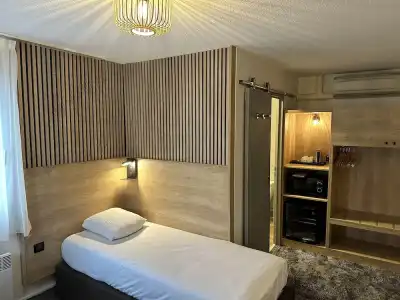 Ostal Pau Université - Sure Collection by Best Western - 52