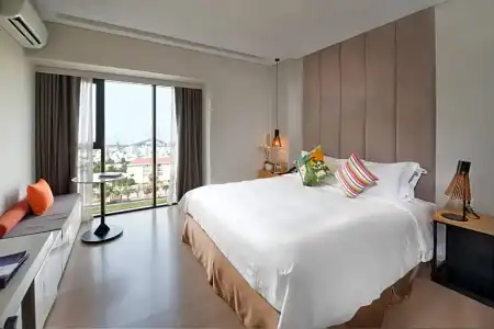 Novotel Living Saigon South - 80