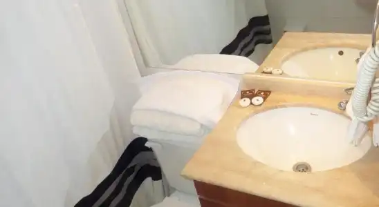 VR Suite - 5