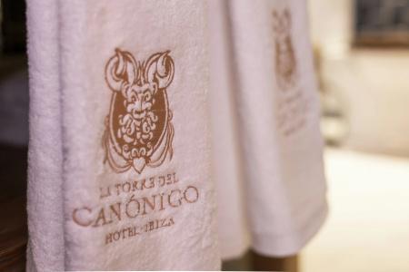 La Torre del Canonigo - Small Luxurys - 39