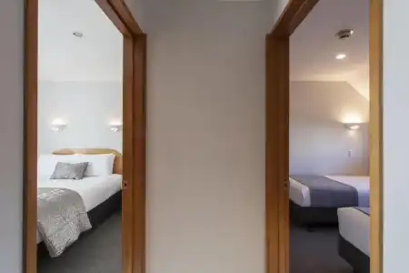 Amross Motel - 49