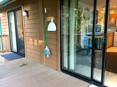 Park Motel and Cabins - 131
