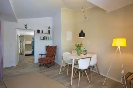 Little Suite Apartments - 10