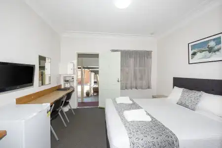 Port Macquarie Motel - 4