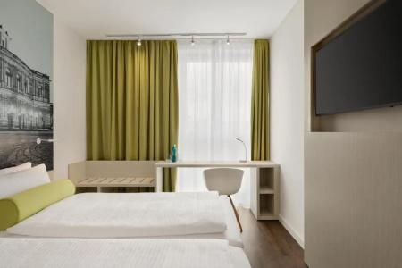 Super 8 by Wyndham Dresden - 22