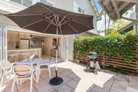 Noosa Entrance Waterfront Resort - 32