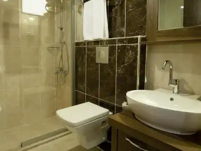 No 139 Apartments - 6