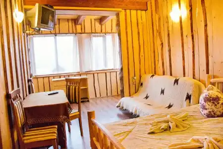 Gostynniy Dvir Raytshtoky - 60
