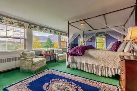 Wilburton Inn - 88