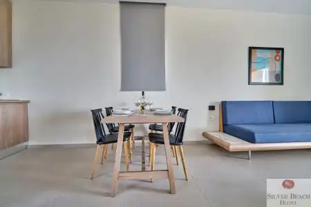 Silver Beach - 125