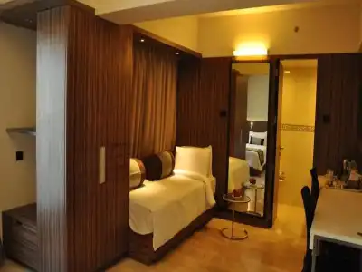 Residency Sarovar Portico Mumbai - 23