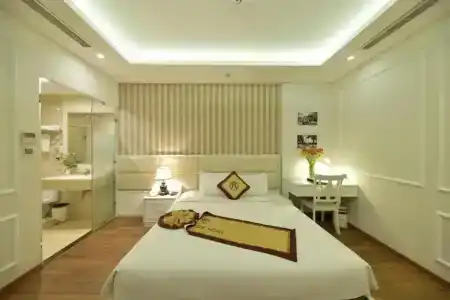 Hanoi HM Boutique - 77