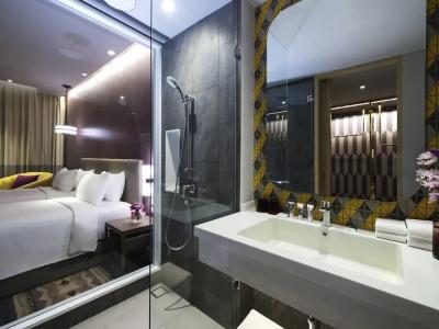 Mercure Bangkok Sukhumvit 24 - 50