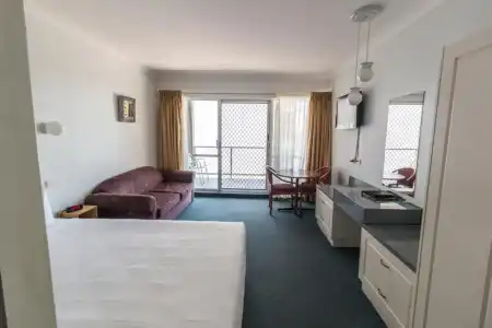 Port Aloha Motel - 51